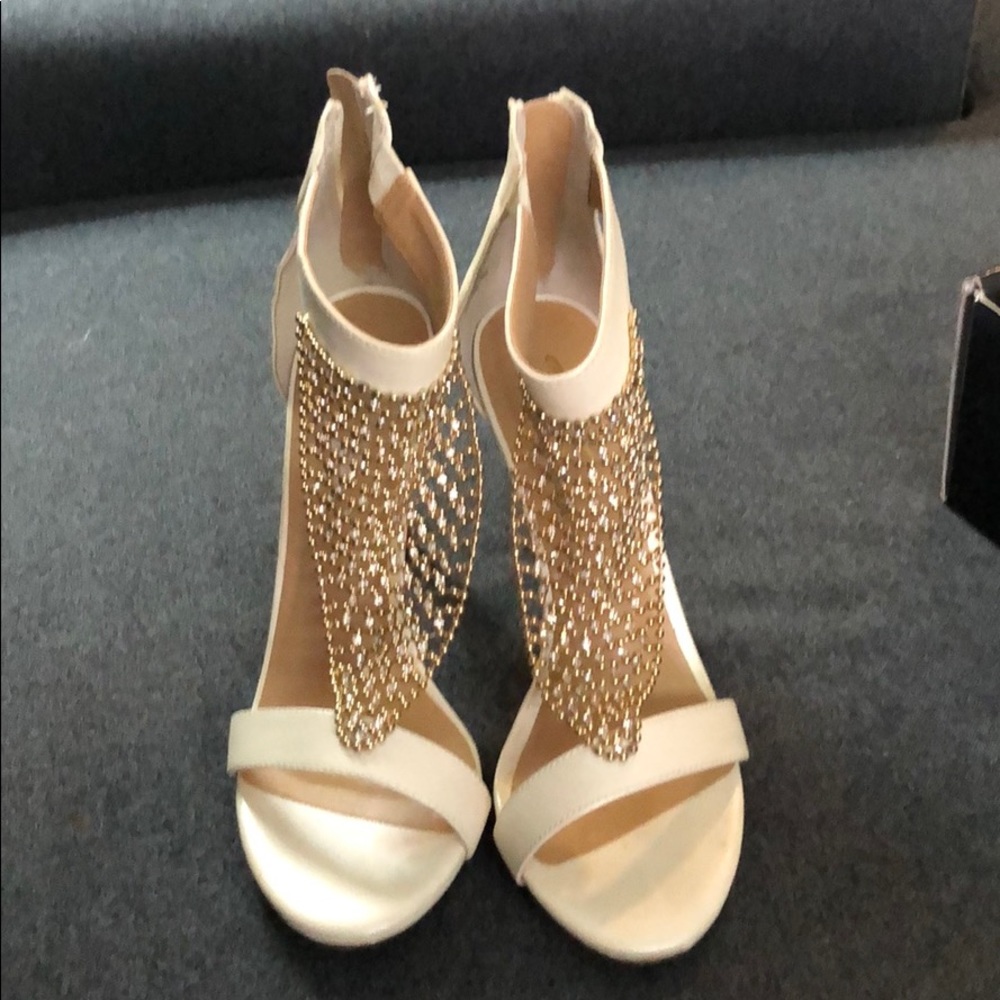 Sexy, sparkly, classy sandals